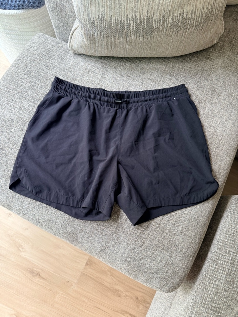Mondetta Performance + Luxury Black Shorts XL